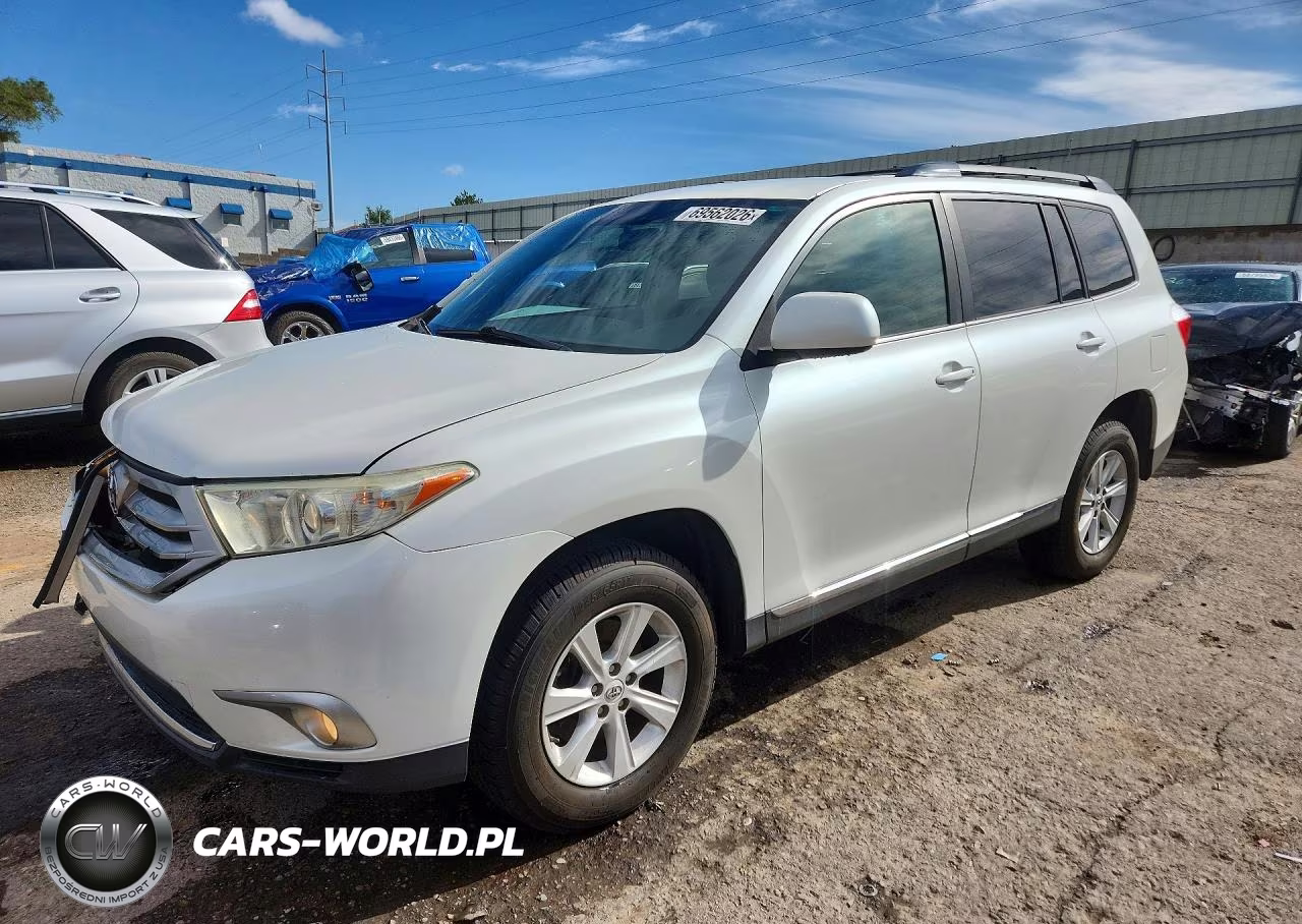 2011 Toyota Highlander Base