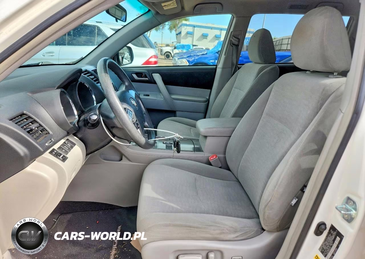 2011 Toyota Highlander Base VIN:5TDZK3EH5BS043749 - 7