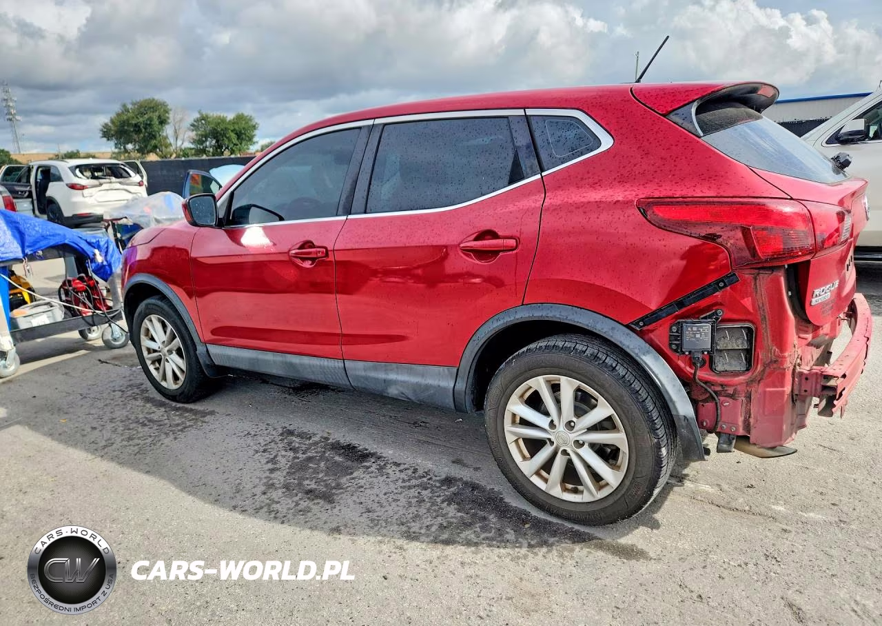 2018 Nissan Rogue Sport S VIN:JN1BJ1CP5JW152622 - 2
