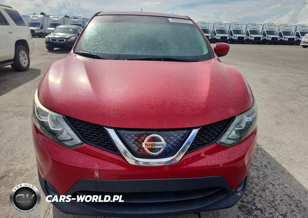 2018 Nissan Rogue Sport S VIN:JN1BJ1CP5JW152622 - 5