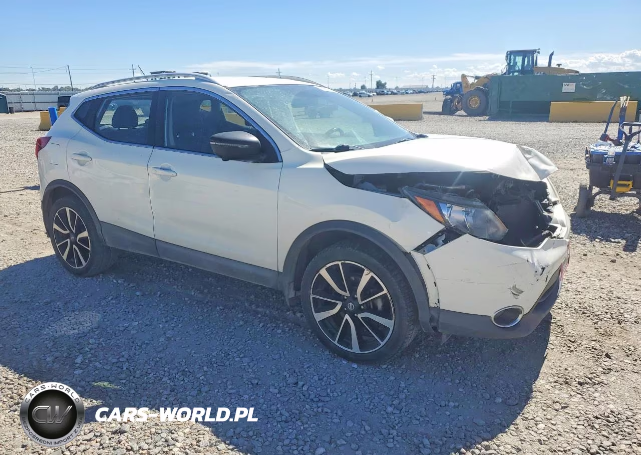 2017 Nissan Rogue Sport Sl VIN:JN1BJ1CR2HW109397 - 4