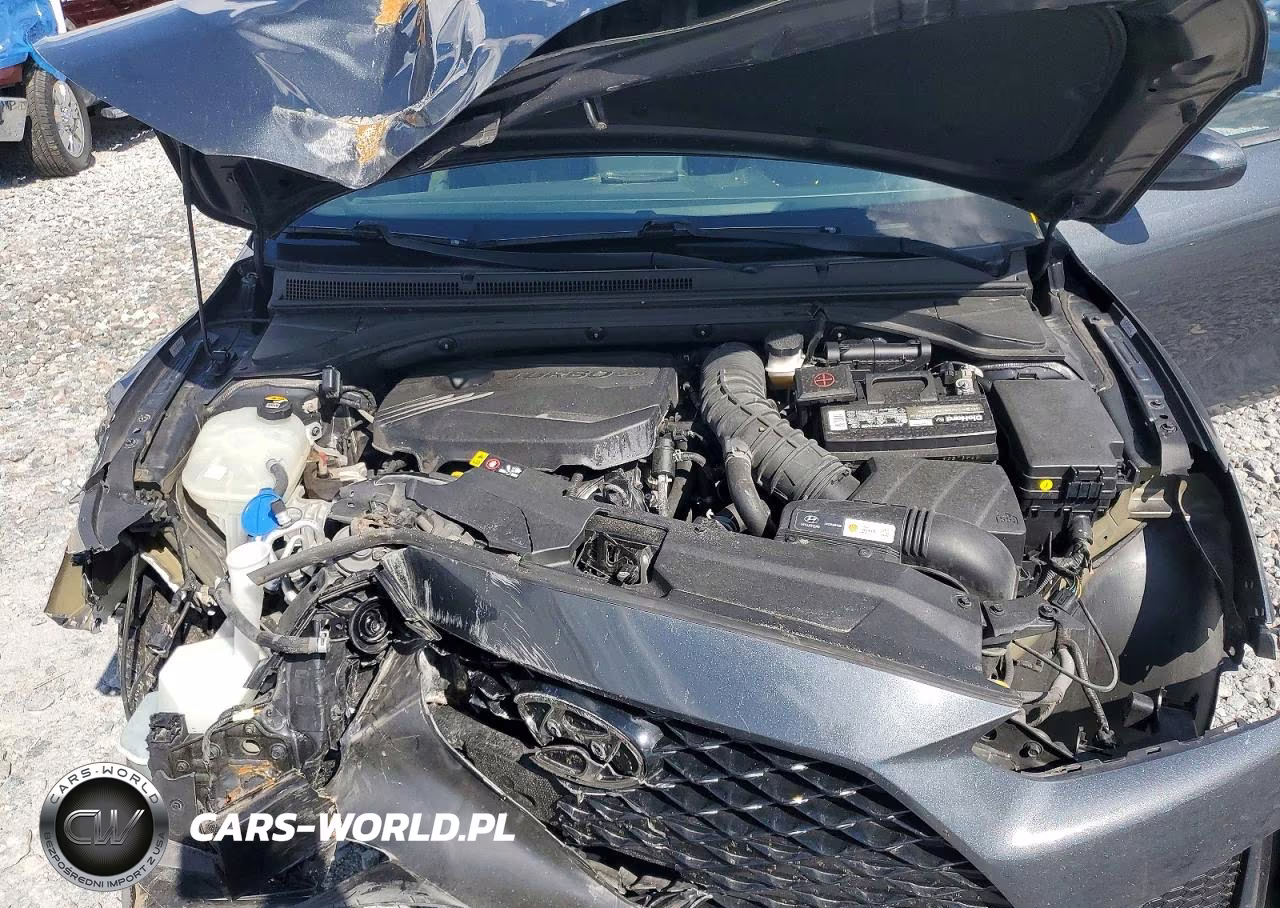 2020 Hyundai Veloster Turbo R-Spec VIN:KMHTH6AB8LU027397 - 12