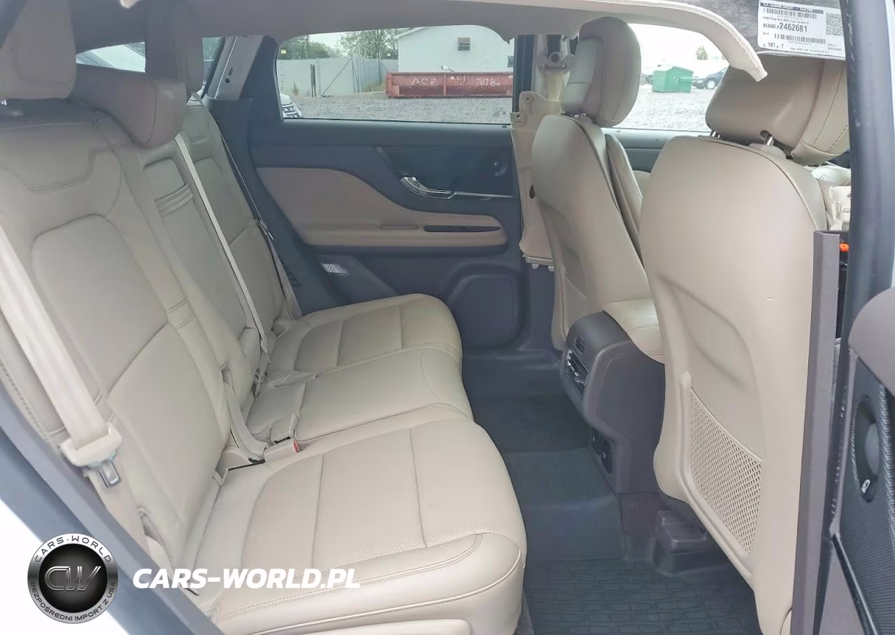 2020 Lincoln Corsair Reserve VIN:5LMCJ2DHXLUL26710 - 11