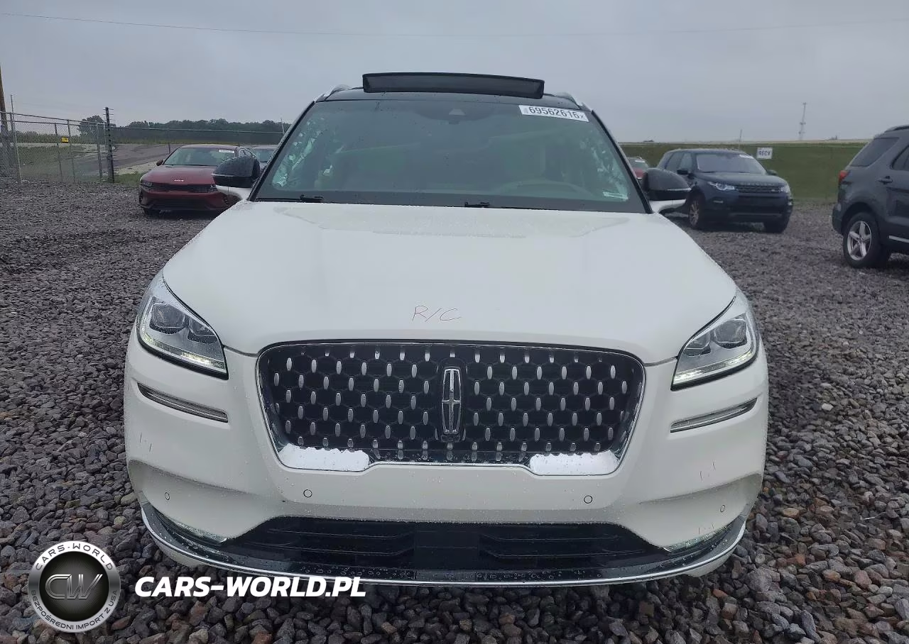 2020 Lincoln Corsair Reserve VIN:5LMCJ2DHXLUL26710 - 5