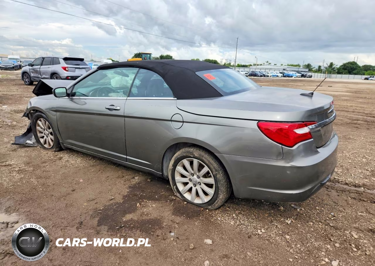 2012 Chrysler 200 Touring VIN:1C3BCBEB5CN218565 - 2