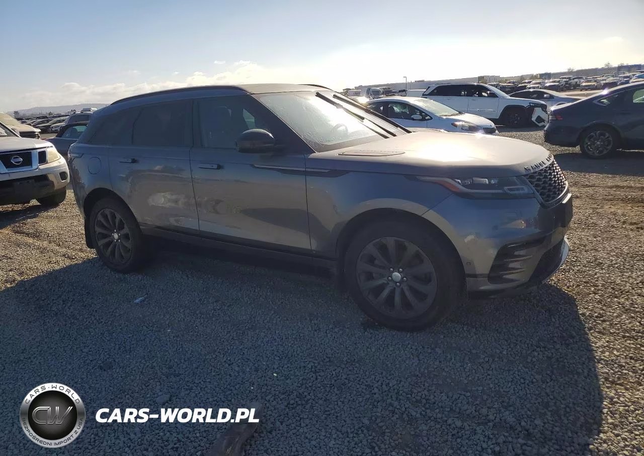 2018 Land Rover Range Rover Velar R-Dynamic Se VIN:SALYL2RX5JA736703 - 4
