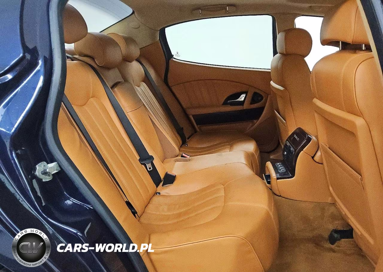 2012 Maserati Quattroporte S VIN:ZAM39JKAXC0062357 - 10