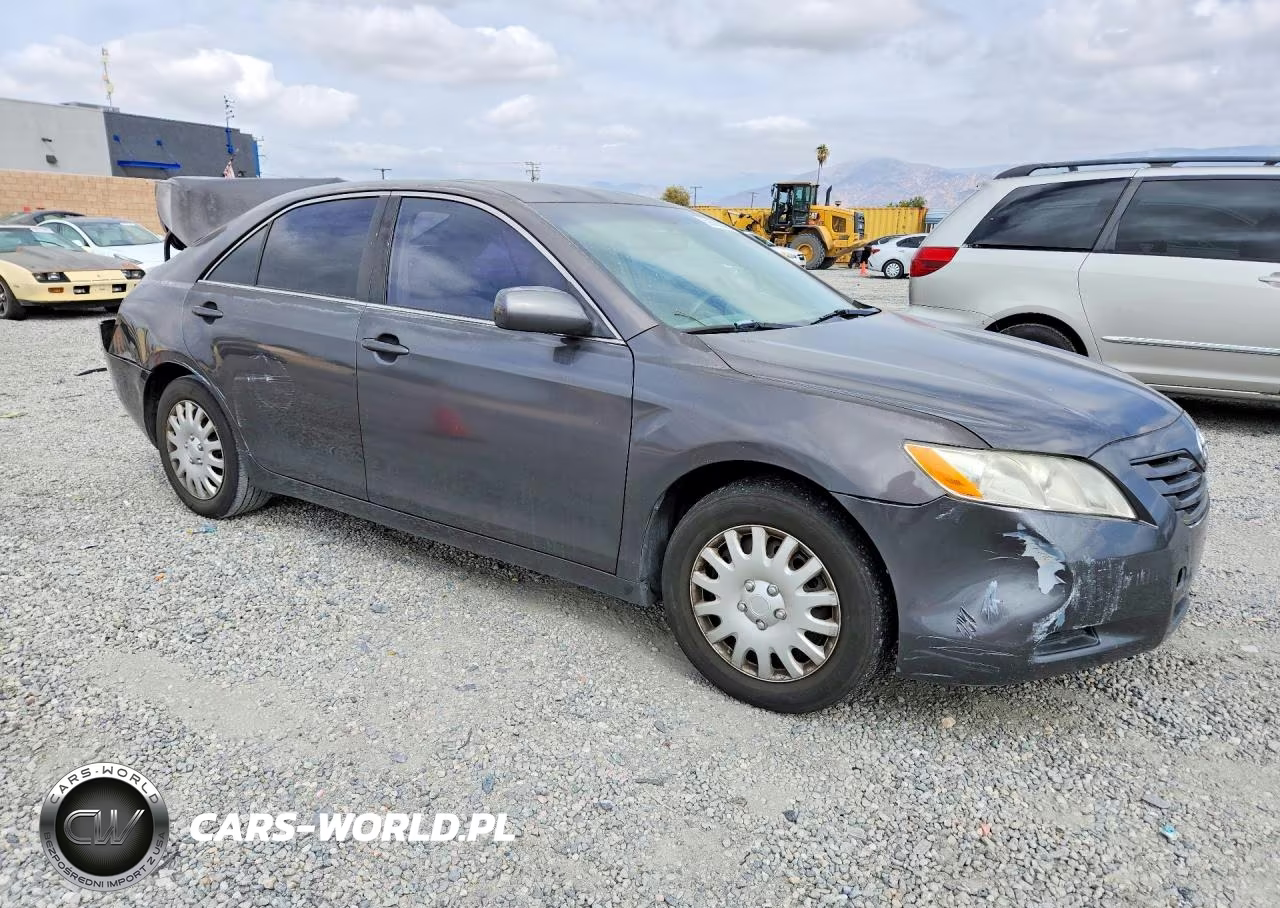 2007 Toyota Camry Le VIN:JTNBE46K973072992 - 4