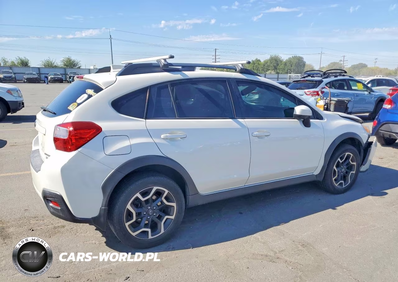 2016 Subaru Crosstrek Premium VIN:JF2GPADC4G8270544 - 3