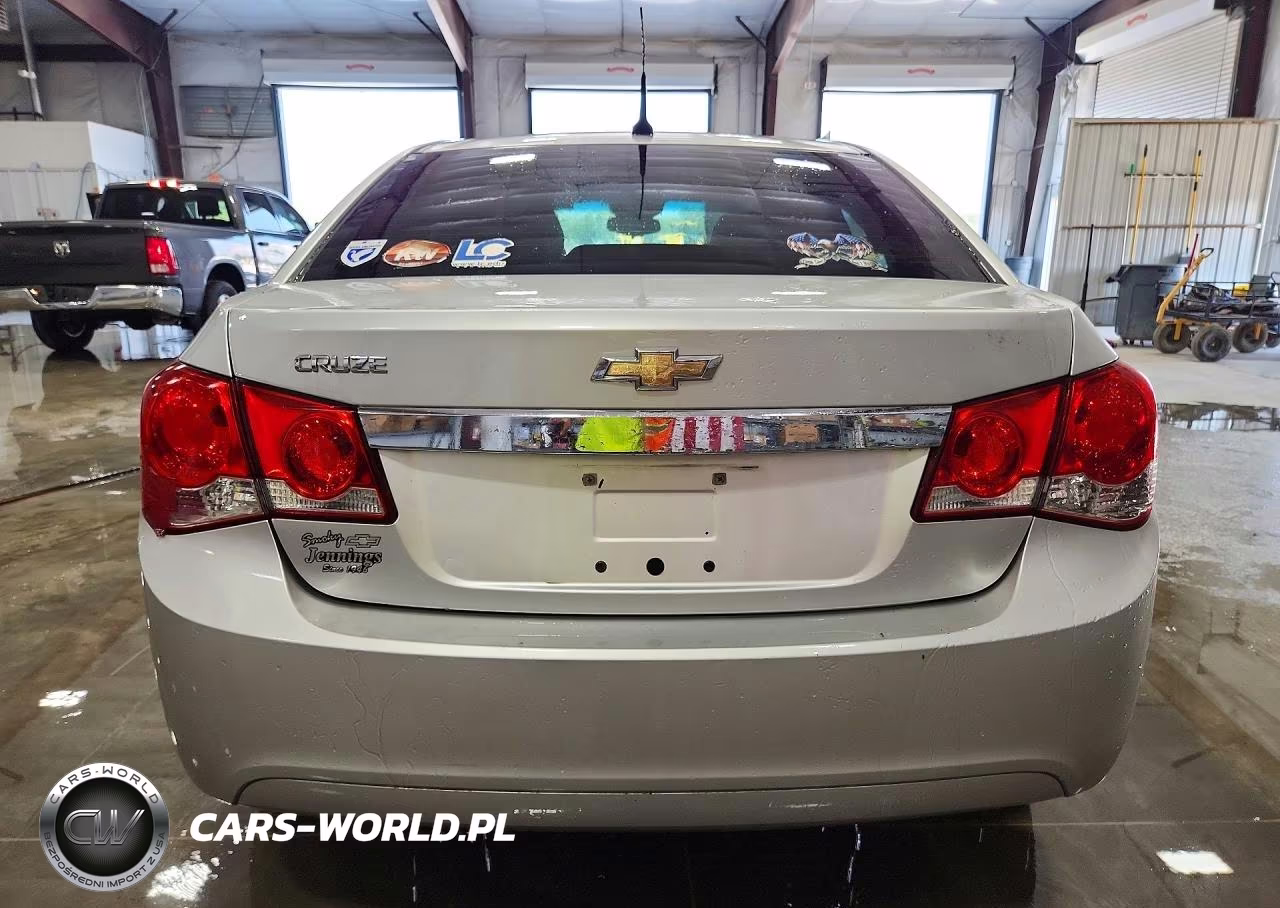 2014 Chevrolet Cruze Ls VIN:1G1PA5SGXE7145539 - 6