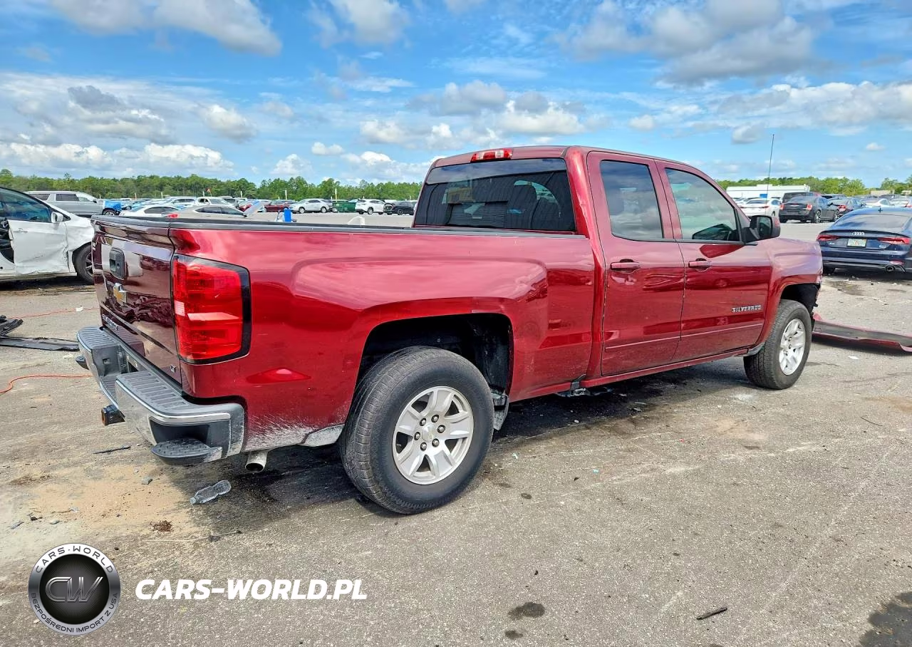 2017 Chevrolet Silverado C1500 Lt VIN:1GCRCREC1HZ162877 - 3