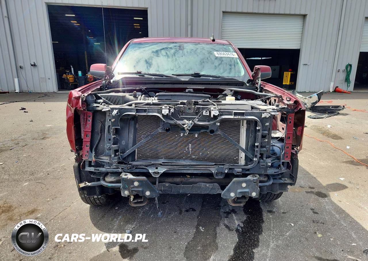2017 Chevrolet Silverado C1500 Lt VIN:1GCRCREC1HZ162877 - 5