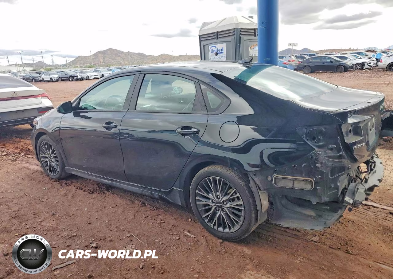 2023 Kia Forte Gt Line VIN:3KPF54AD6PE568498 - 2