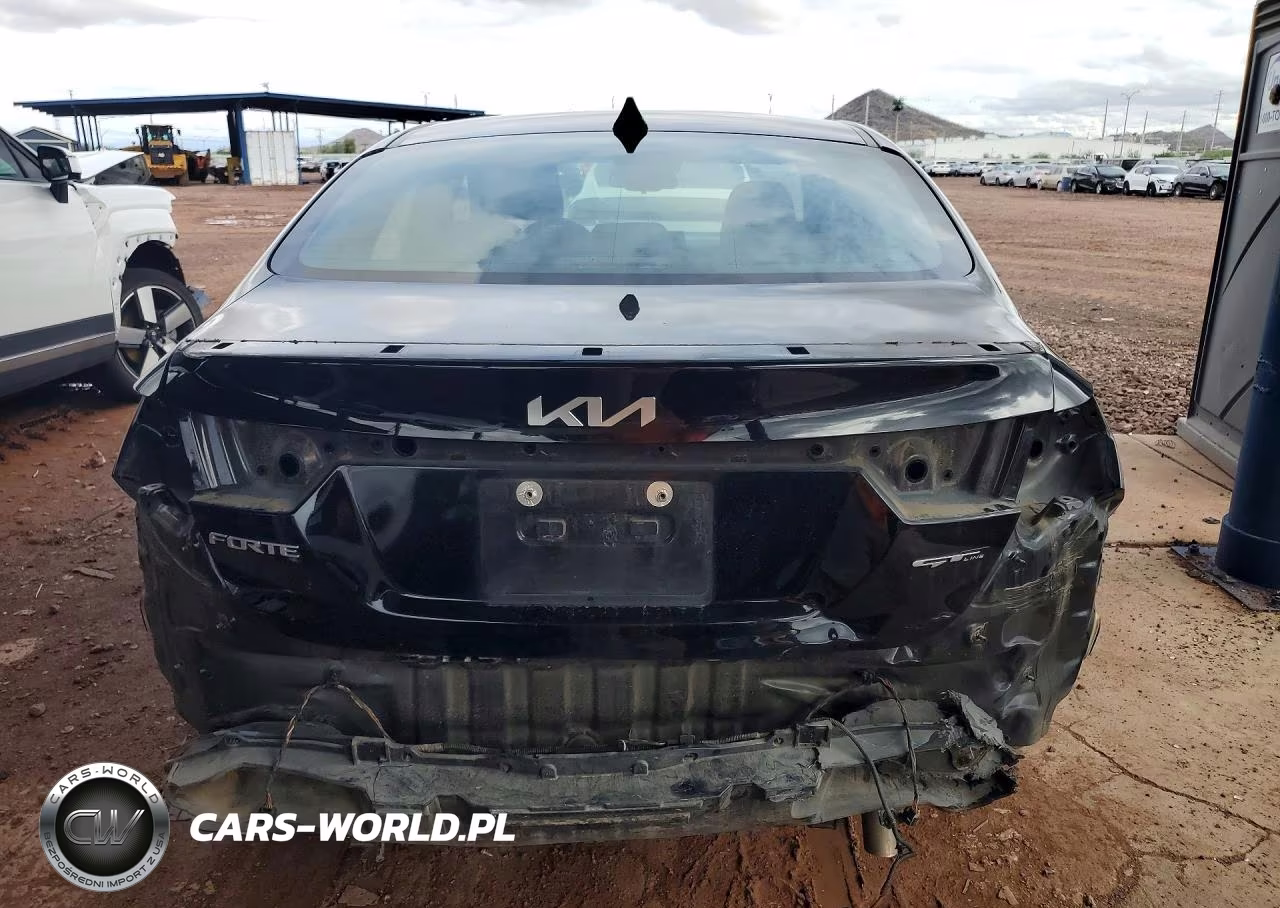 2023 Kia Forte Gt Line VIN:3KPF54AD6PE568498 - 6