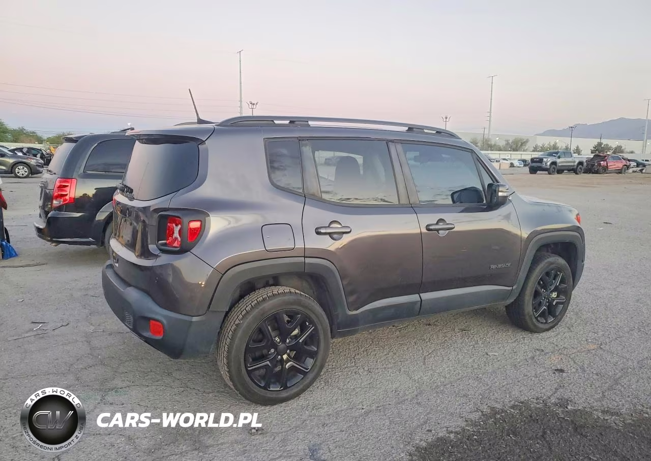 2018 Jeep Renegade Latitude VIN:ZACCJBBB5JPH07093 - 3