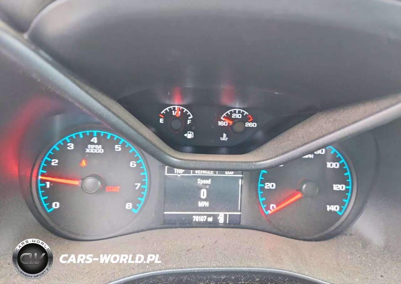 2018 Chevrolet Colorado VIN:1GCHSBEA0J1192039 - 9