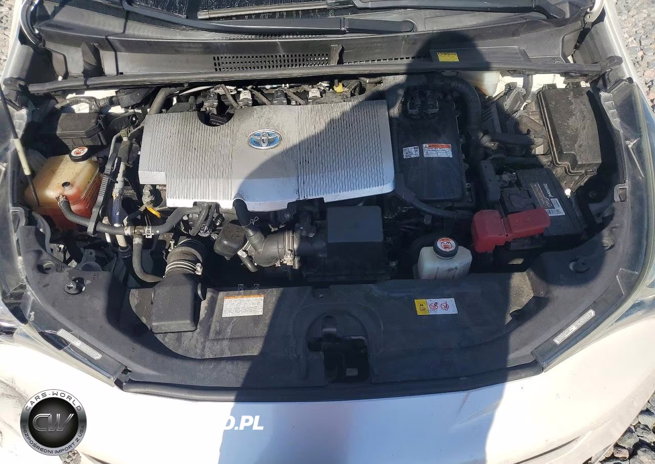 2017 Toyota Prius Two VIN:JTDKBRFU8H3024381 - 11