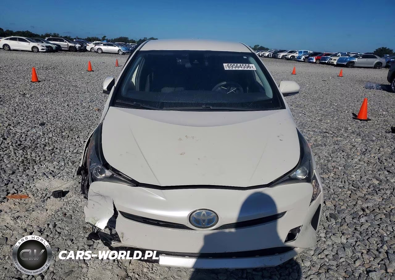 2017 Toyota Prius Two VIN:JTDKBRFU8H3024381 - 5