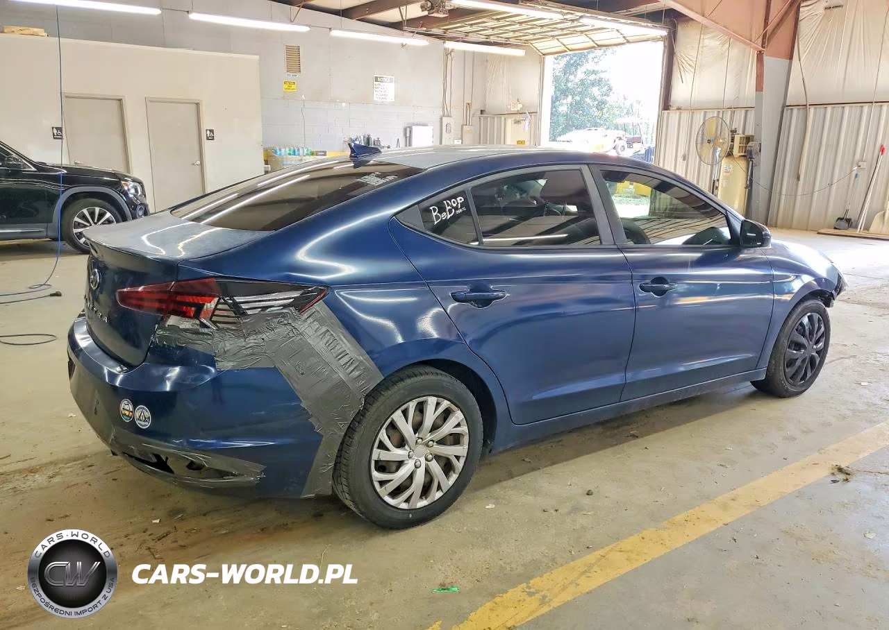 2019 Hyundai Elantra Sel VIN:5NPD84LF4KH413739 - 3