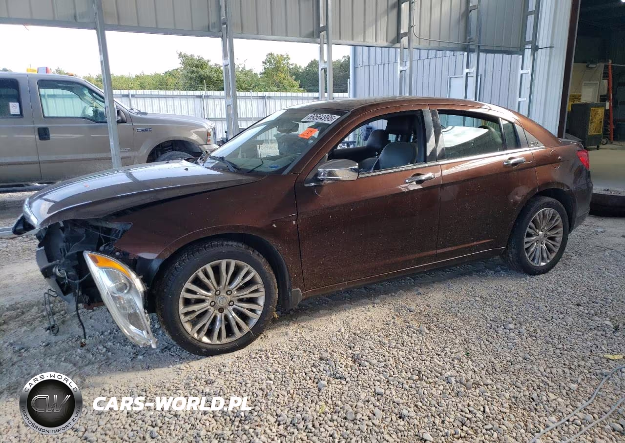 2012 Chrysler 200 Limited