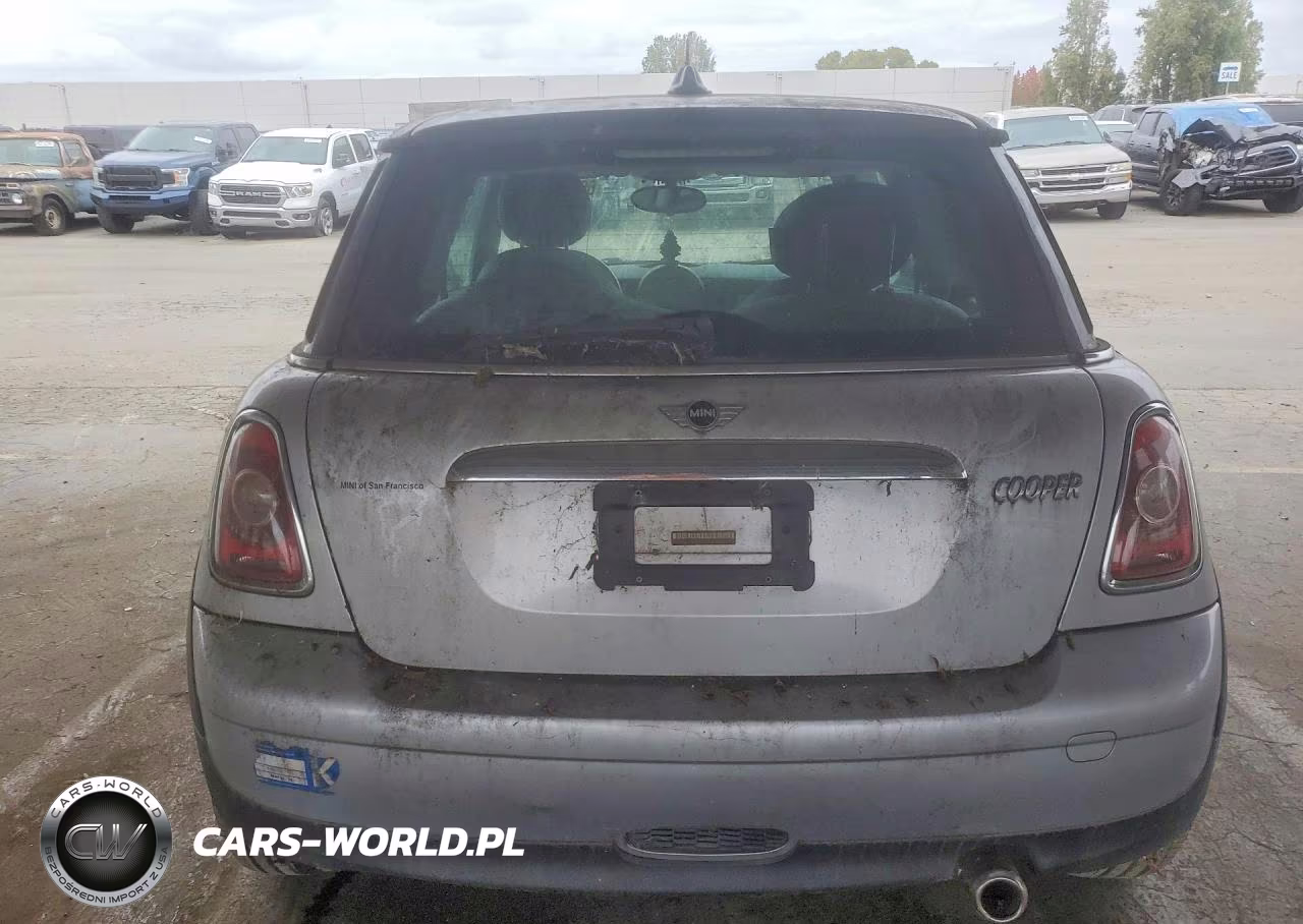 2009 Mini Cooper VIN:WMWMF33549TW75965 - 6
