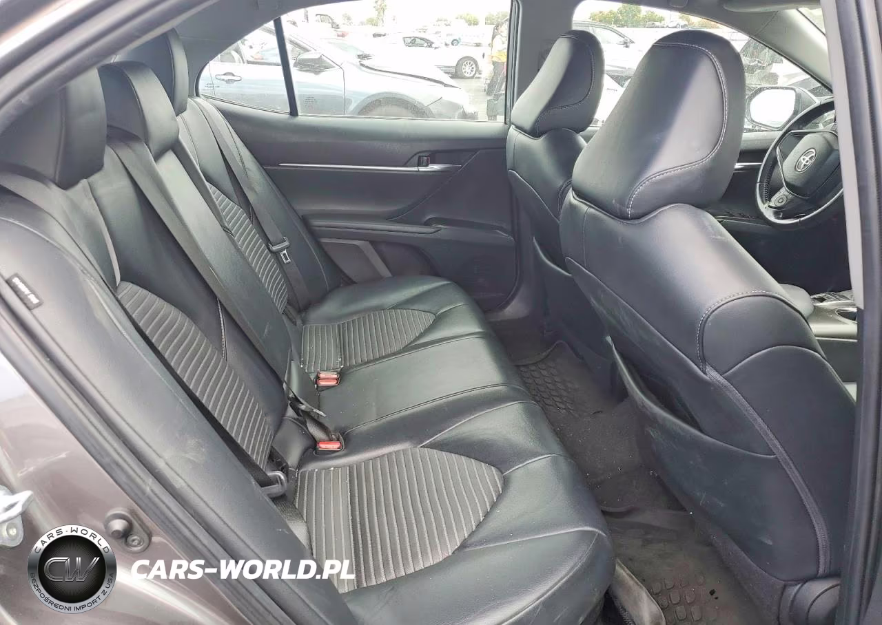 2021 Toyota Camry Se VIN:4T1S31AKXMU555487 - 10