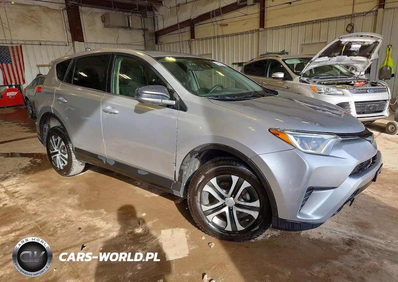 2018 Toyota Rav4 Le VIN:JTMBFREV6JJ197025 - 4