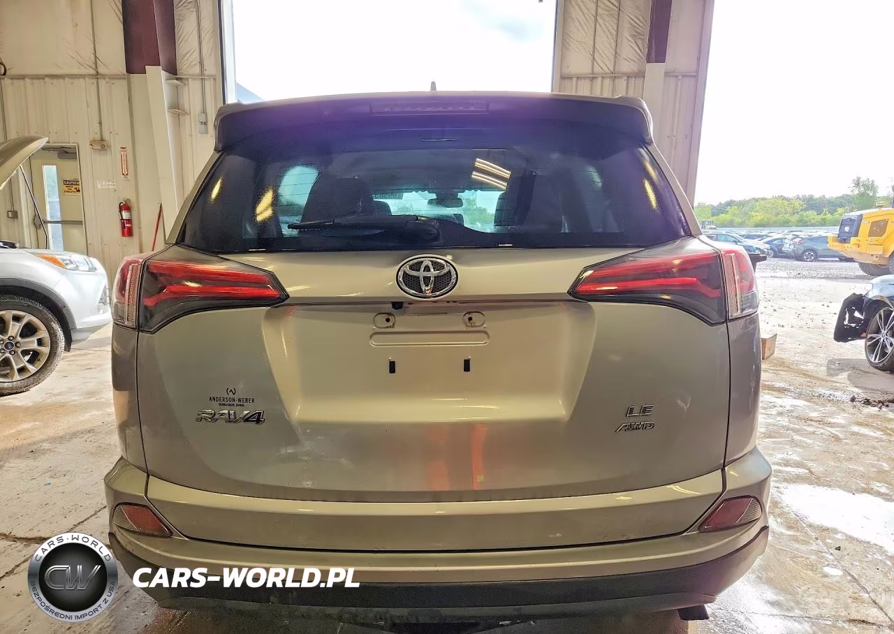2018 Toyota Rav4 Le VIN:JTMBFREV6JJ197025 - 6