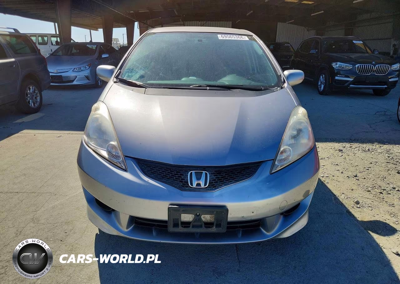 2009 Honda Fit Sport VIN:JHMGE88479S064378 - 5