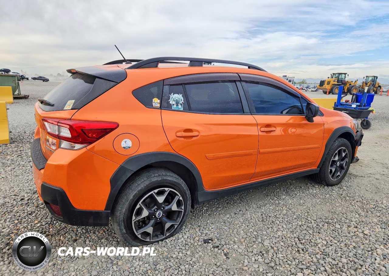 2018 Subaru Crosstrek VIN:JF2GTAAC7JH322336 - 3