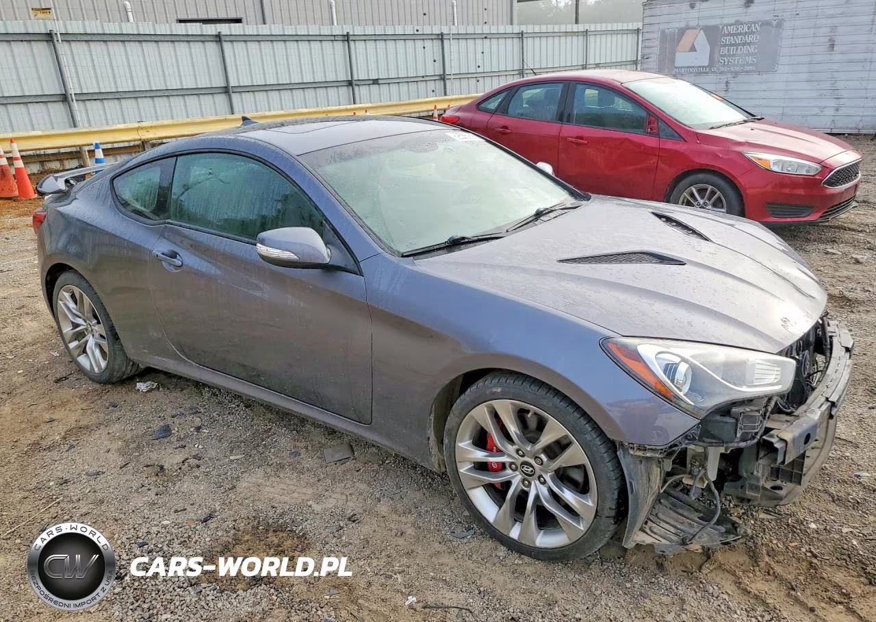 2013 Hyundai Genesis Coupe 3.8 Track VIN:KMHHU6KJ4DU112732 - 4