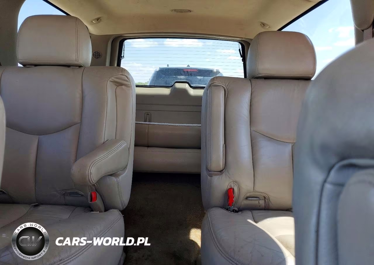 2003 Chevrolet Suburban C1500 VIN:1GNEC16Z53J214979 - 10