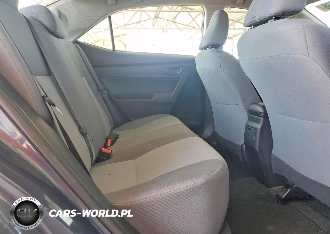 2017 Toyota Corolla L VIN:5YFBURHE9HP695520 - 10