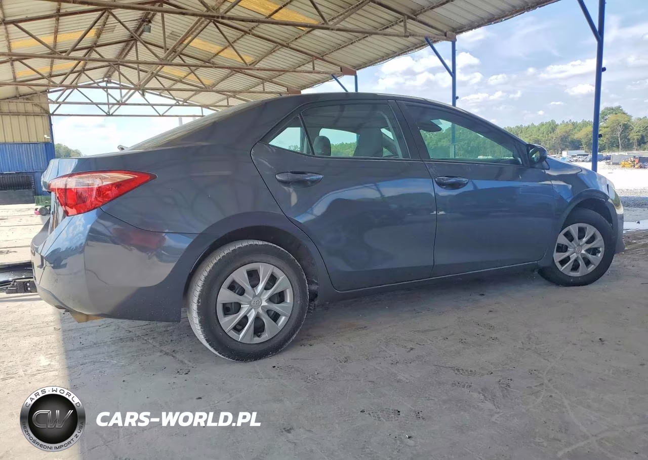 2017 Toyota Corolla L VIN:5YFBURHE9HP695520 - 3