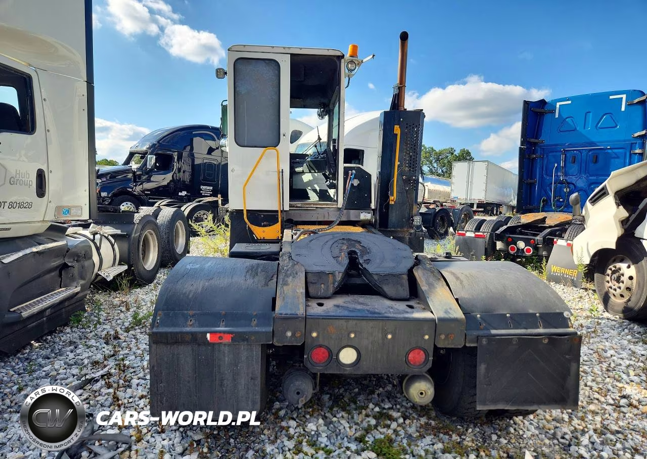2021 Kalmar Ottawa T2 - Yard Truck VIN:11VJ813A1MA001686 - 6