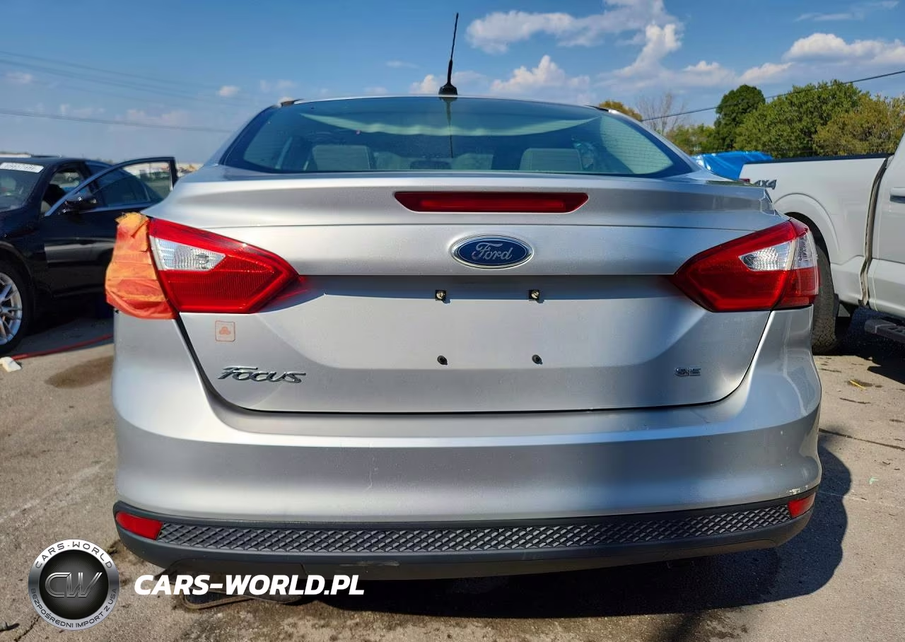 2012 Ford Focus Se VIN:1FAHP3F25CL113685 - 6