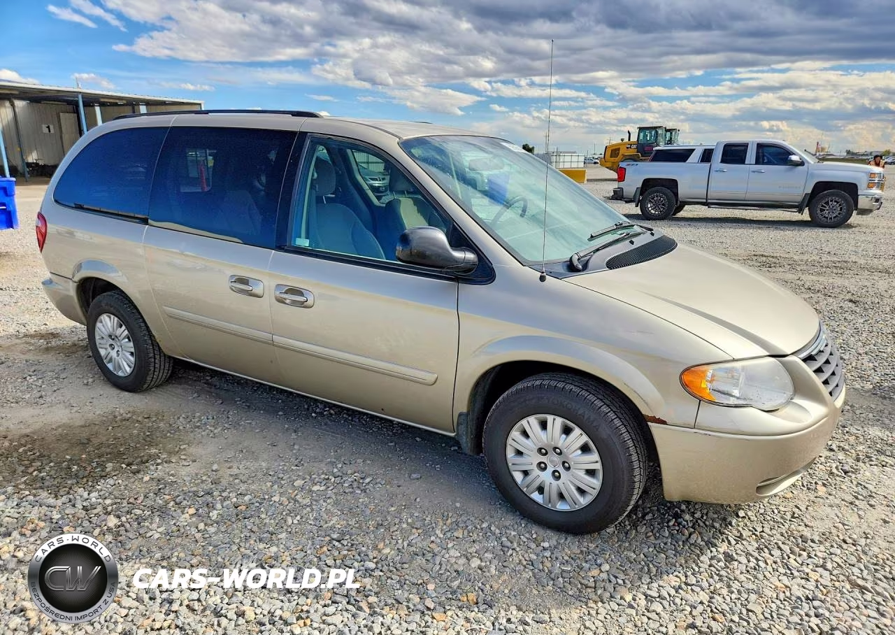 2007 Chrysler Town & Country Lx VIN:2A4GP44R37R246478 - 4