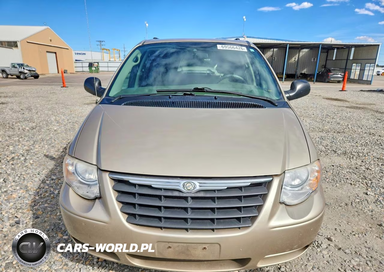 2007 Chrysler Town & Country Lx VIN:2A4GP44R37R246478 - 5