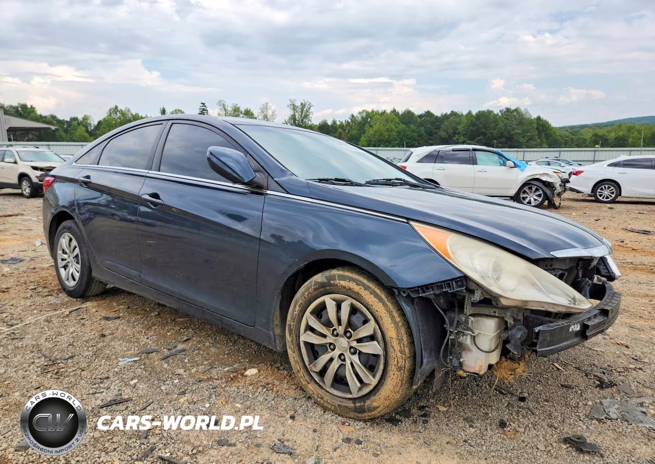 2012 Hyundai Sonata VIN:5NPEB4AC5CH478129 - 4