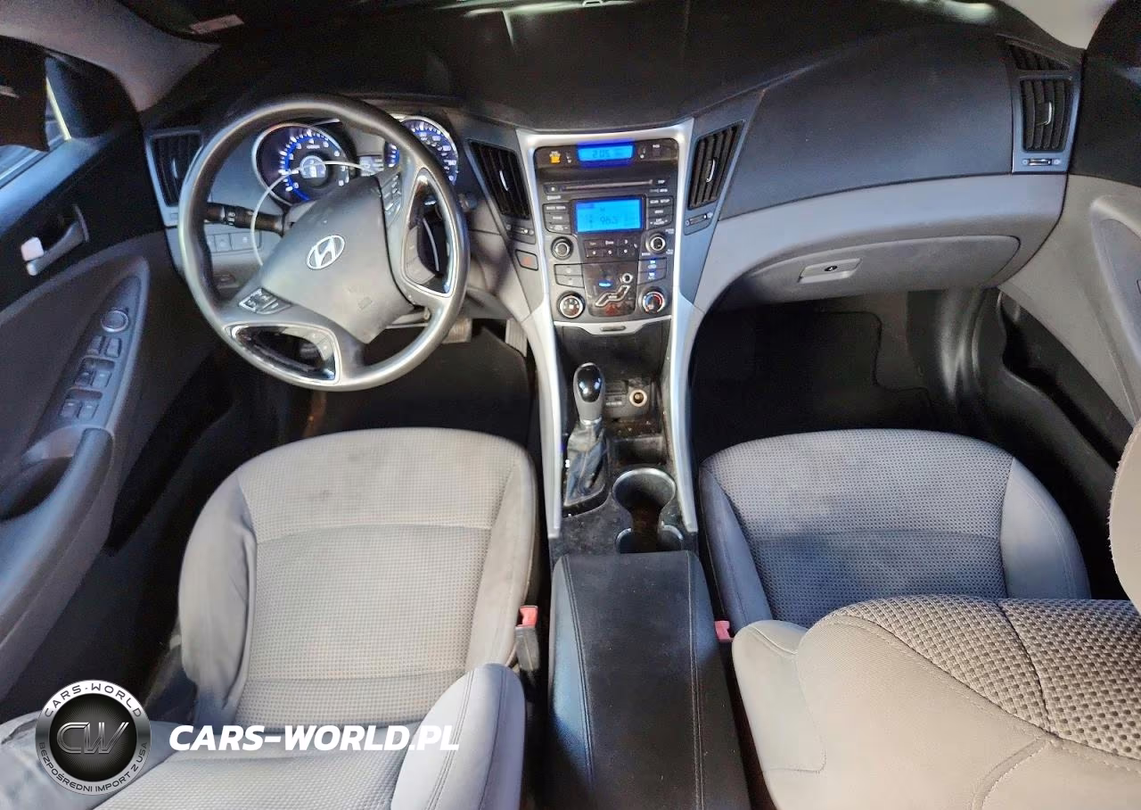 2012 Hyundai Sonata VIN:5NPEB4AC5CH478129 - 8