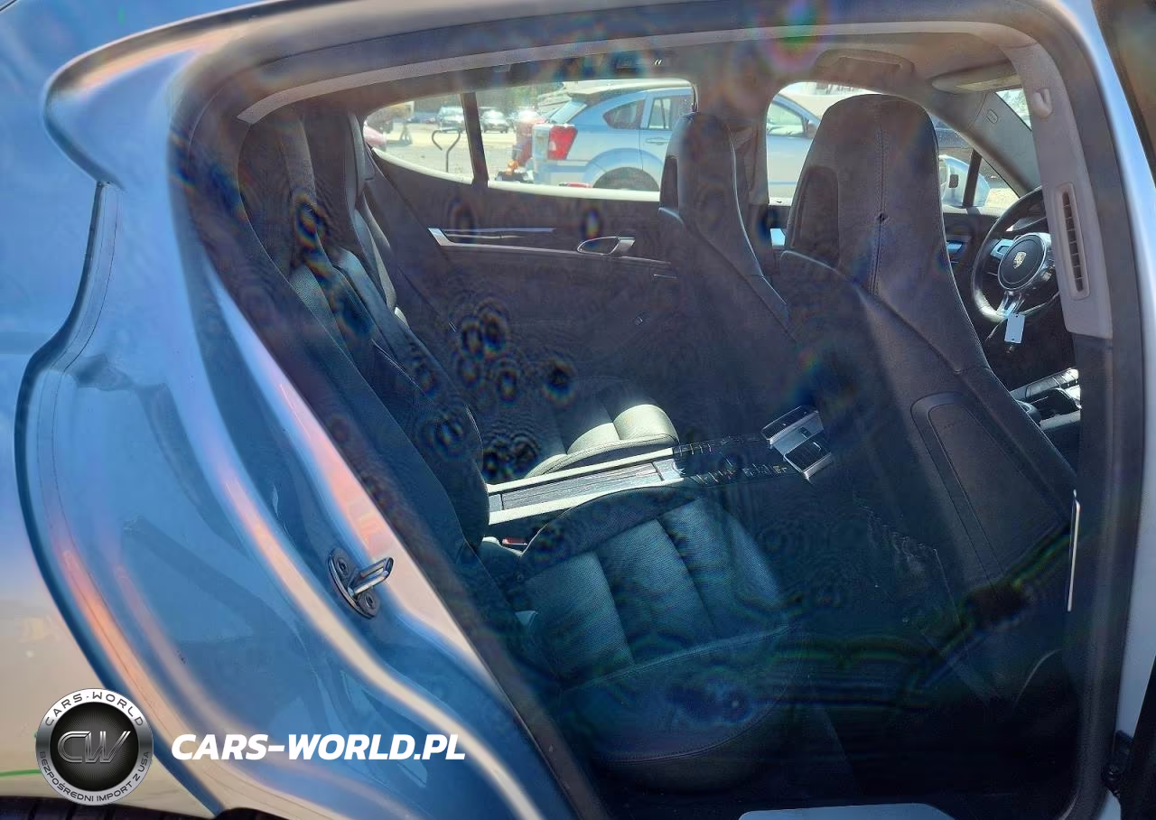 2016 Porsche Panamera 2 VIN:WP0AA2A7XGL006552 - 11