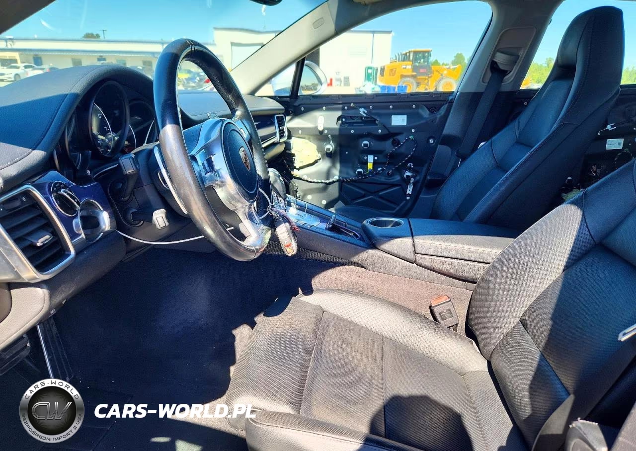2016 Porsche Panamera 2 VIN:WP0AA2A7XGL006552 - 7