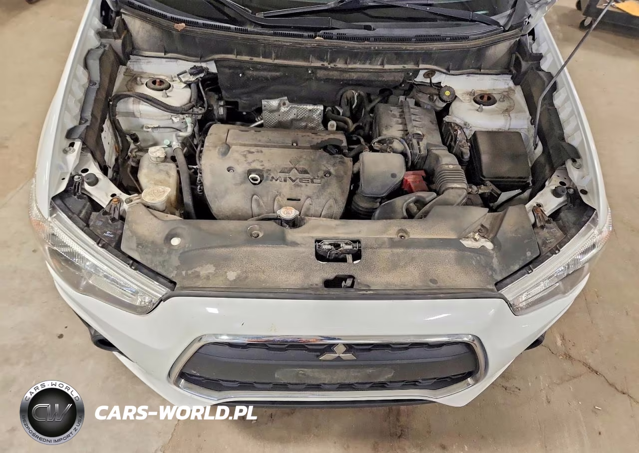 2015 Mitsubishi Outlander VIN:4A4AR3AW2FE029325 - 12