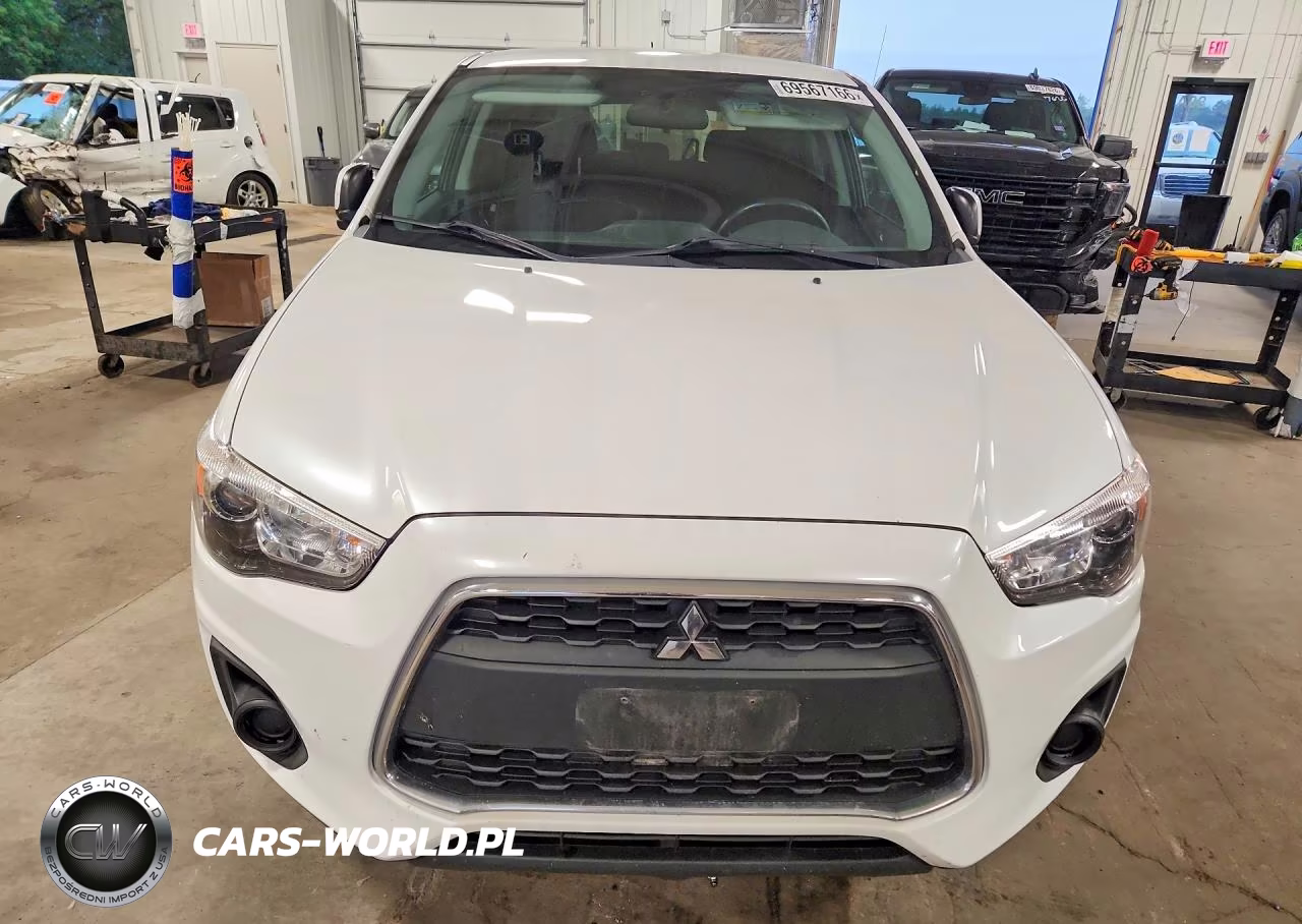 2015 Mitsubishi Outlander VIN:4A4AR3AW2FE029325 - 5