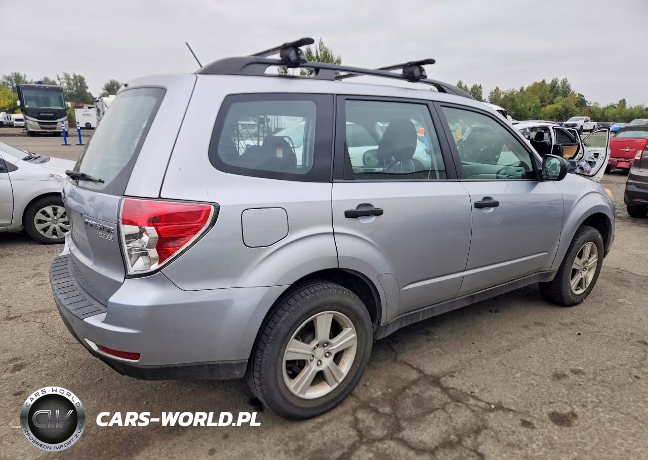2013 Subaru Forester 2.5X VIN:JF2SHABC4DG401659 - 3