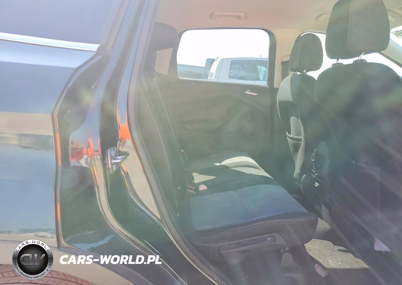 2017 Ford Escape Se VIN:1FMCU0GDXHUD76263 - 10