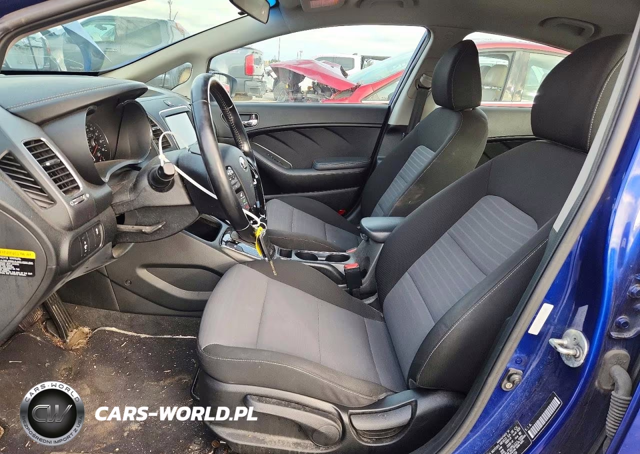 2017 Kia Forte S VIN:3KPFL4A73HE158159 - 7