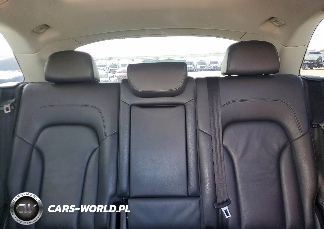 2017 Audi Q5 Premium Plus VIN:WA1L2AFPXHA016675 - 10