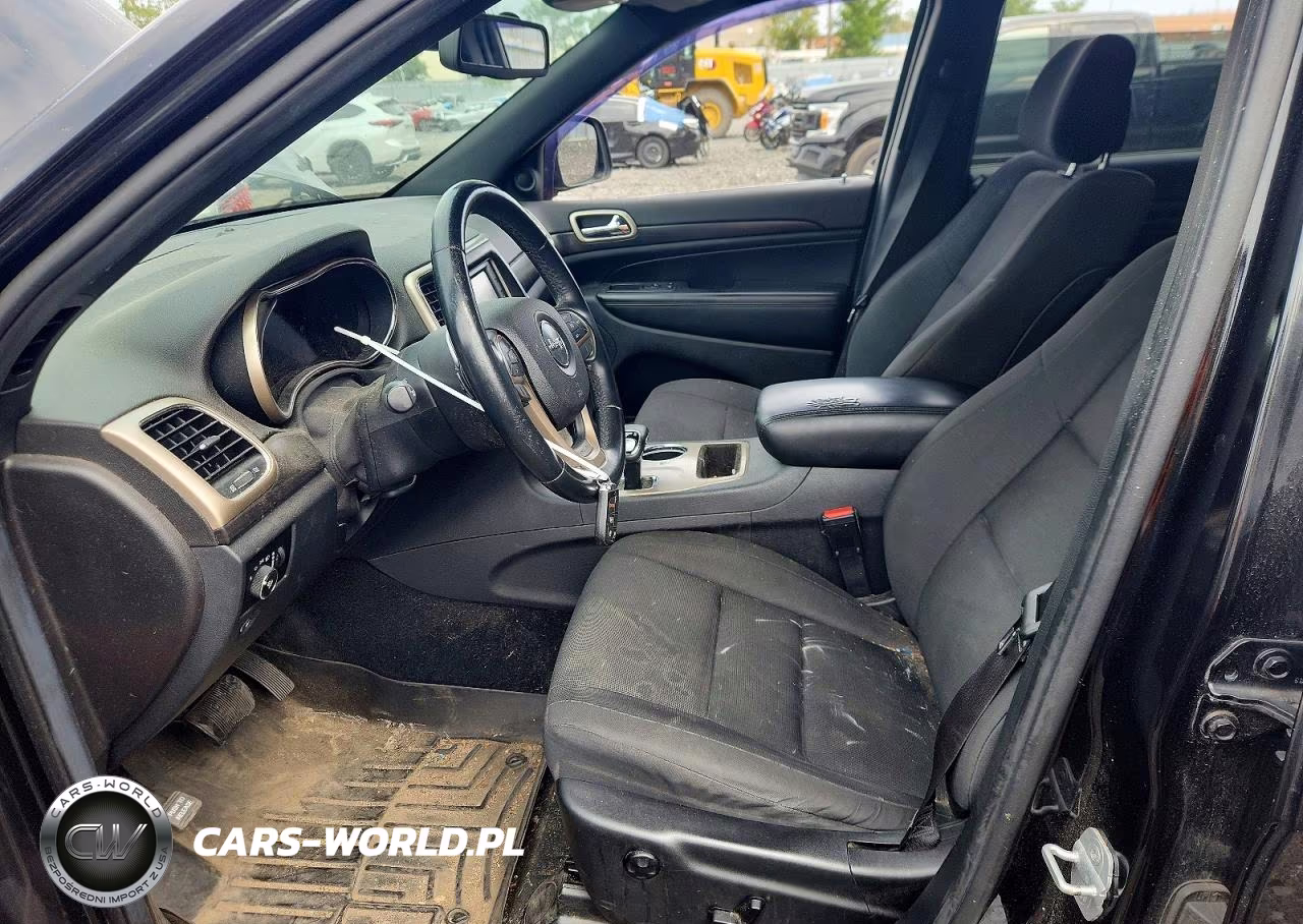 2014 Jeep Grand Cherokee Laredo VIN:1C4RJFAGXEC237555 - 7