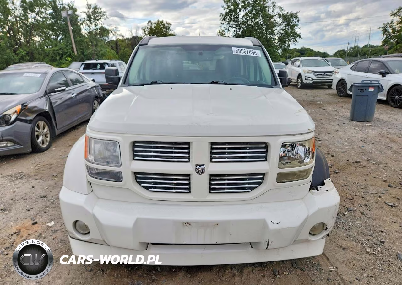 2010 Dodge Nitro Sxt VIN:1D4PU5GK4AW113684 - 5